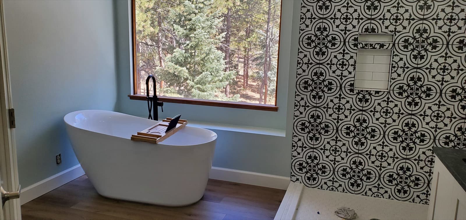 Bathrooms remodel by Fortune Homes